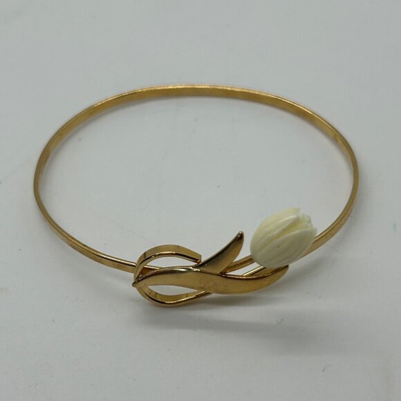 Lot Of 10 Gold-Tone Bracelets 4 Alex And Ani 1 Avon 1 Wind And Fire - Picture 10 of 10